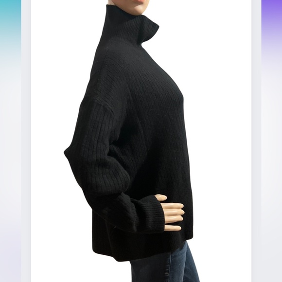 Luxe Cashmere blend funnel neck sweater - Picture 3 of 6